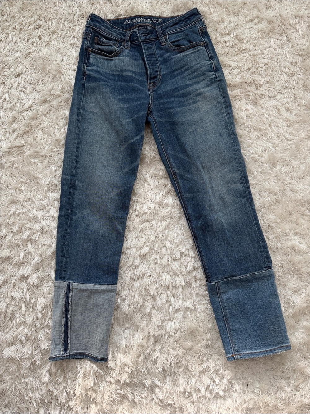 American Eagle Outfitters Two-Tone Dark Blue Cropped Jeans 4